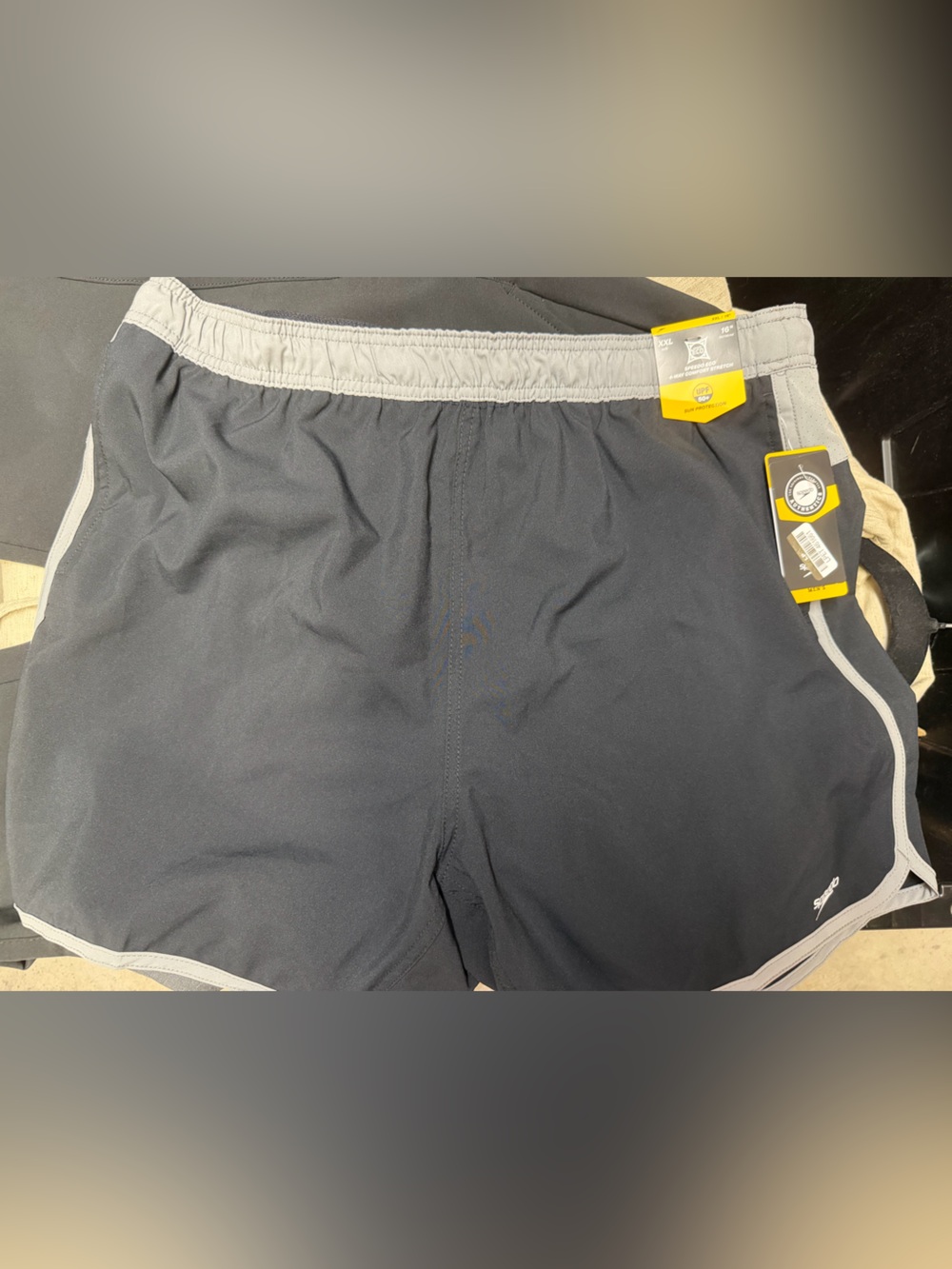 NWT Men’s Speedo Brand Swim Shorts XXL 16” out seam black and gray
